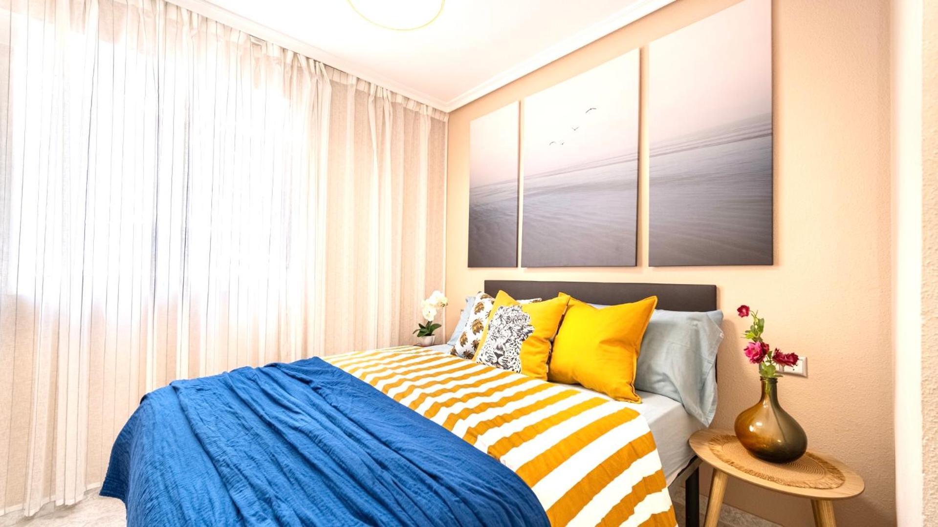 Apartamento A 3 Minutos De La Playa Torrevieja Eksteriør bilde