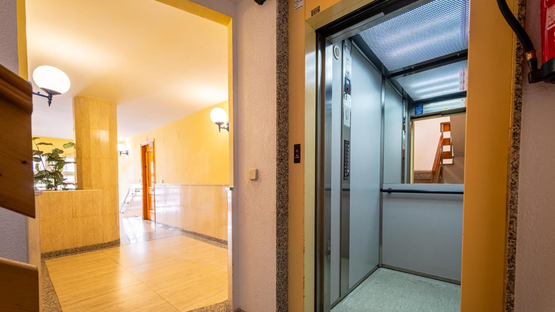 Apartamento A 3 Minutos De La Playa Torrevieja Eksteriør bilde